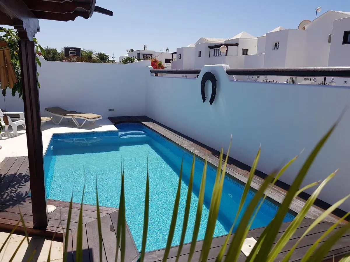 Villa Fenix Puerto del Carmen  0*, Puerto del Carmen (Lanzarote)
