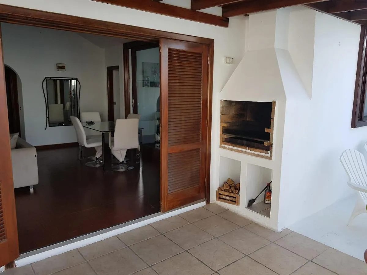 Villa Fenix Puerto del Carmen  0*, Puerto del Carmen (Lanzarote) Spain